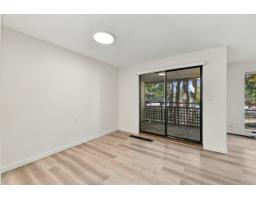 14803 Holly Park Lane, Surrey, BC V3R6Y1 Photo 17
