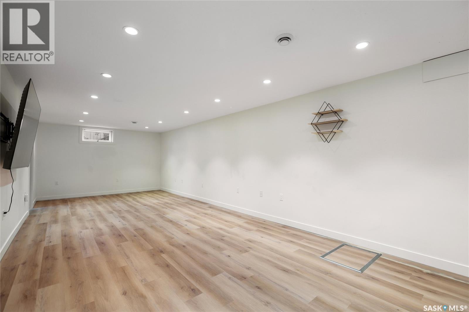 3320 PERRY AVENUE, Regina — photo 23