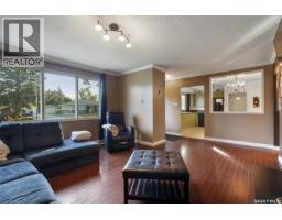 3320 Perry Avenue, Regina, SK S4R3H8 Photo 10