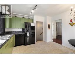 3320 Perry Avenue, Regina, SK S4R3H8 Photo 11