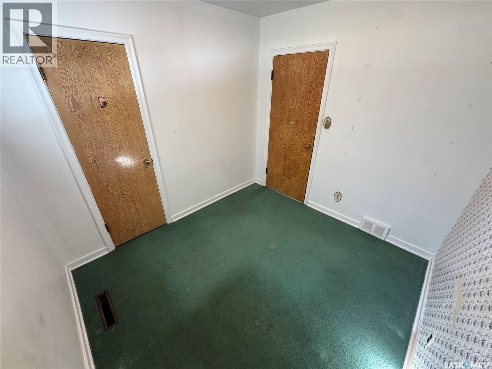629 17th AVENUE E, Regina — photo 12