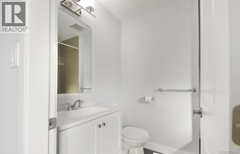 100 Chantrells Pl, Nanaimo - Image 1