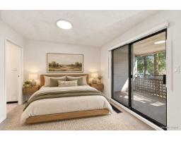 10511 Holly Park Lane, Surrey, BC V3R6X8 Photo 10