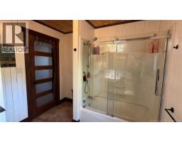 308 Valcour Street, photo 17