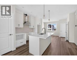 Bedroom - 727 Lucas Boulevard Nw, Calgary, AB T3P2Y7 Photo 8