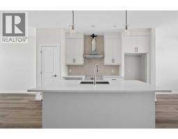 Bedroom - 727 Lucas Boulevard Nw, Calgary, AB T3P2Y7 Photo 9