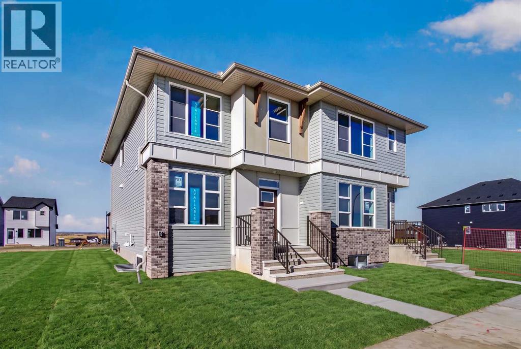 727 Lucas Boulevard NW, Calgary