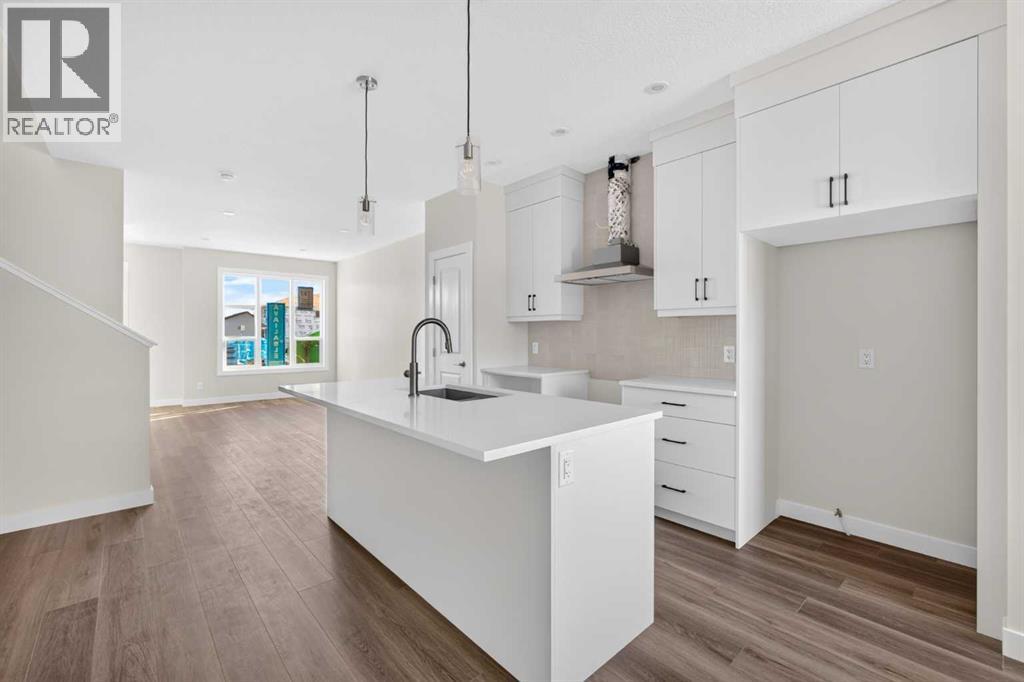 727 Lucas Boulevard NW, Calgary — photo 12