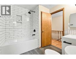 A, 1712 15 Street Nw, Calgary, AB T2M3N7 Photo 11