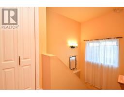 9 Briarwood Drive, Eastern Passage, NS B3G1C1 Photo 18