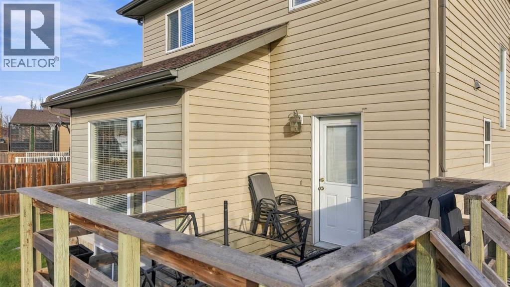 Listing photo – 72 Oak Drive, Red Deer