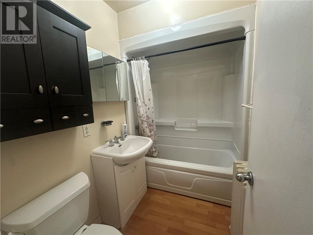 56 Riverside Drive Unit# 2, Sudbury — photo 10