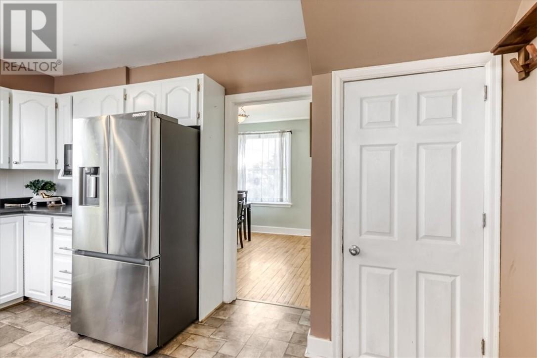 2 McNevin - 16