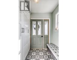 2 Mcnevin, Copper Cliff, ON P0M1N0 Photo 19