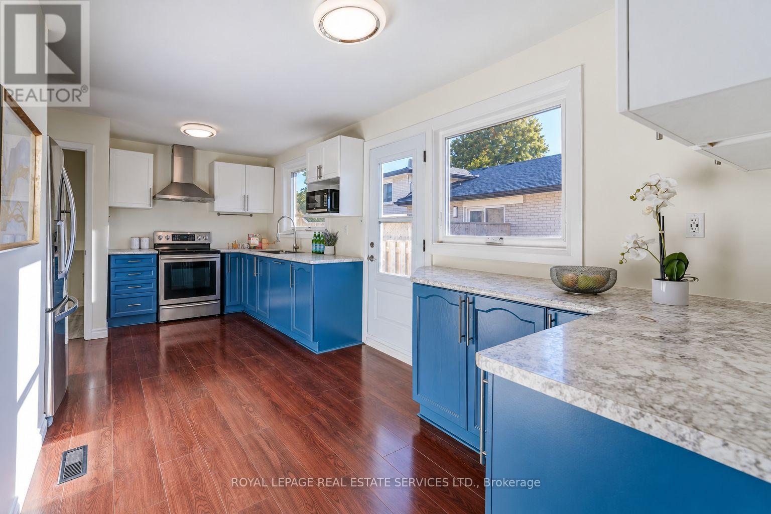 1821 Bonnymede Drive, Mississauga, ON photo 4