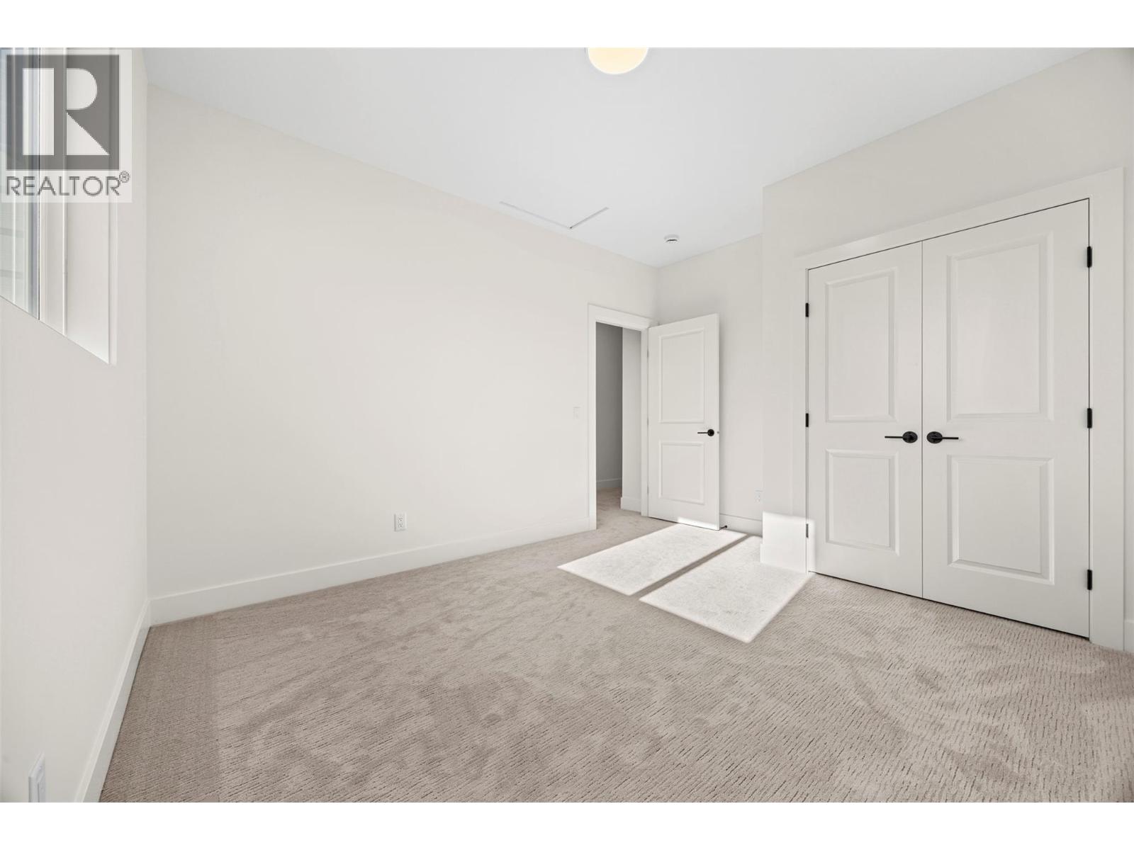 773 Kinnear Avenue Unit# 5, Kelowna
