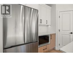 Living room - 773 Kinnear Avenue Unit# 5, Kelowna, BC V1Y5B2 Photo 10