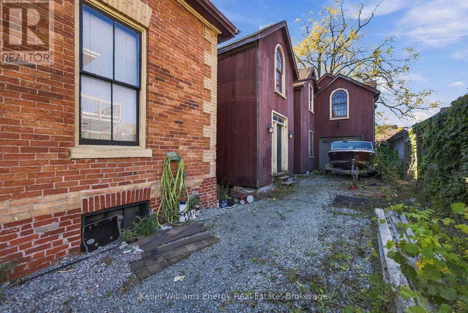 342 Mary Street North, Oshawa, ON photo 6