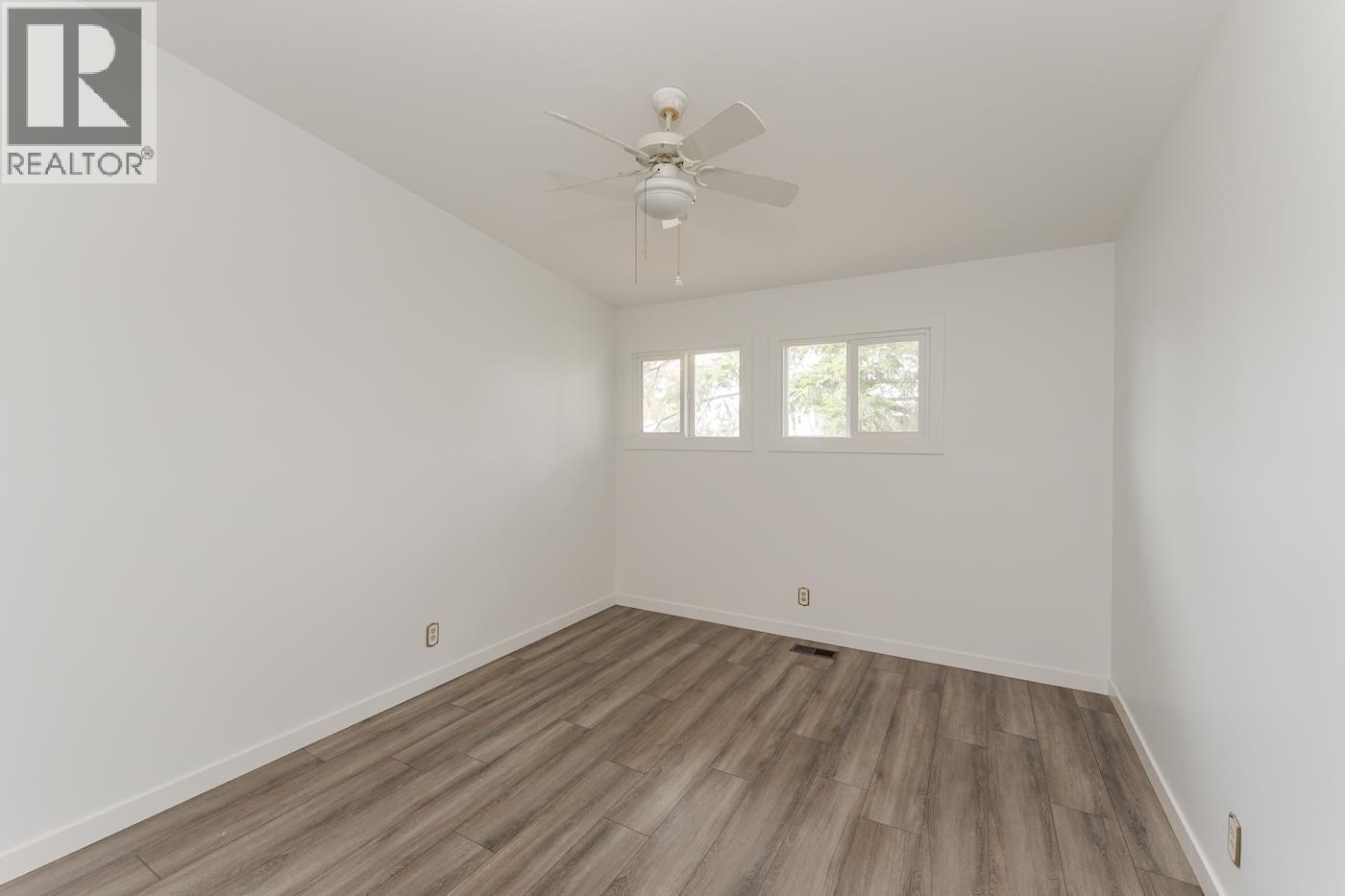 592 N QUINN STREET - 18