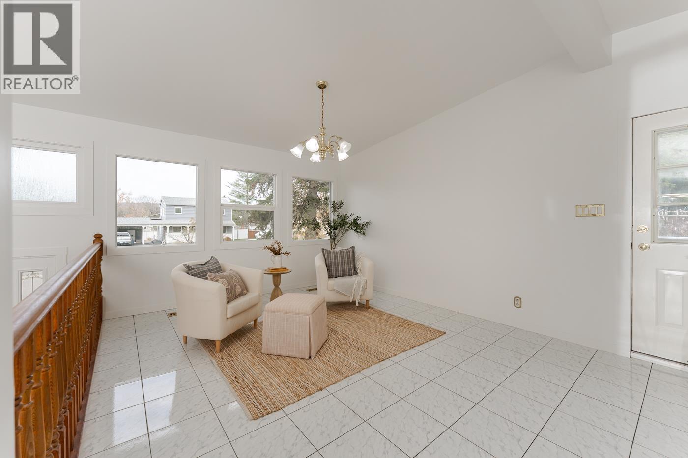592 N QUINN STREET - 6