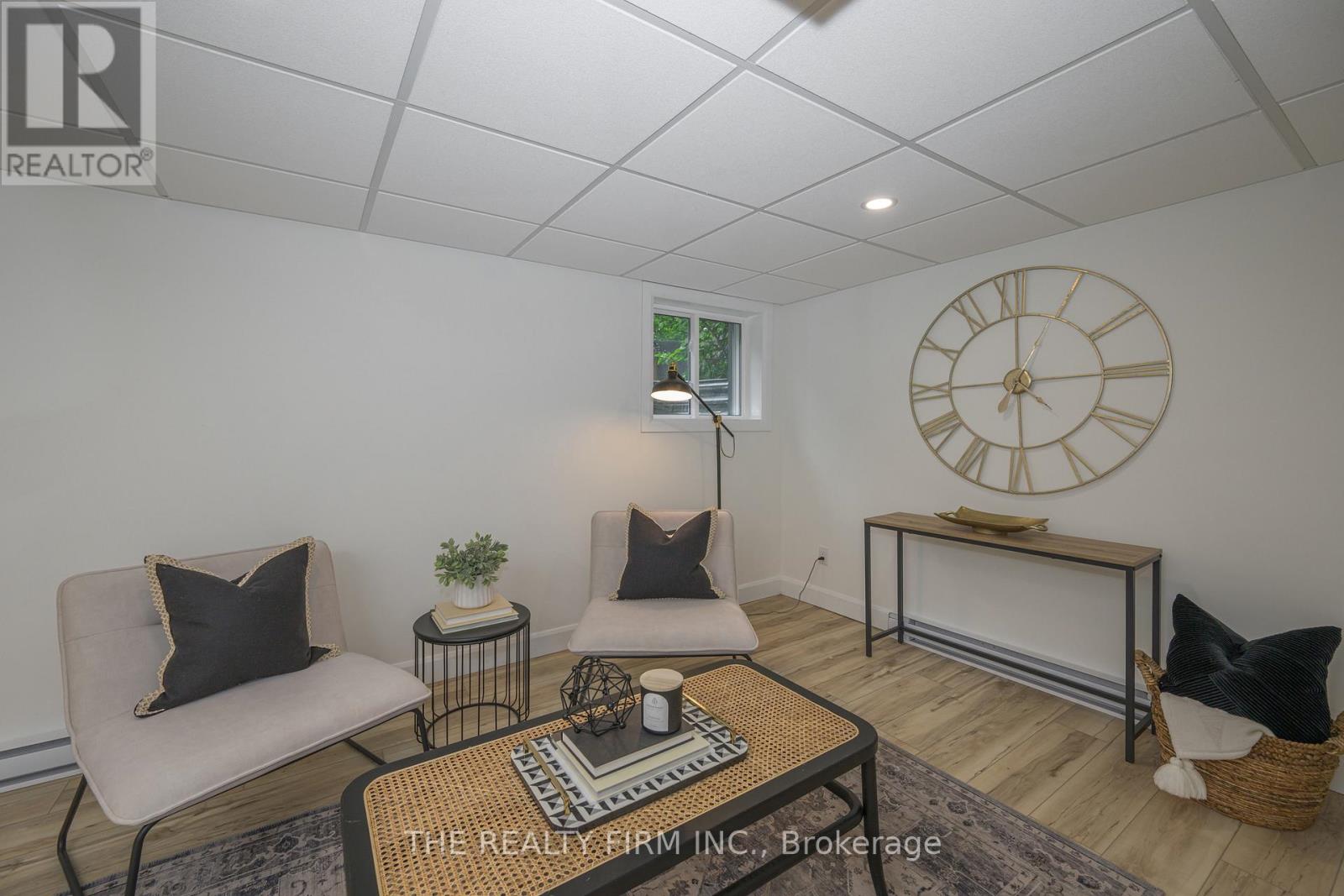 LOWER - 65 BYRON AVENUE E, London South (South F) — photo 11