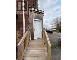 77 Erie Street S, Chatham Kent, ON N0P2C0 Photo 9