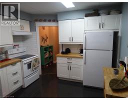 Kitchen - 73 Barnesdale Boulevard Unit# 1, Hamilton, ON L8M2V5 Photo 6