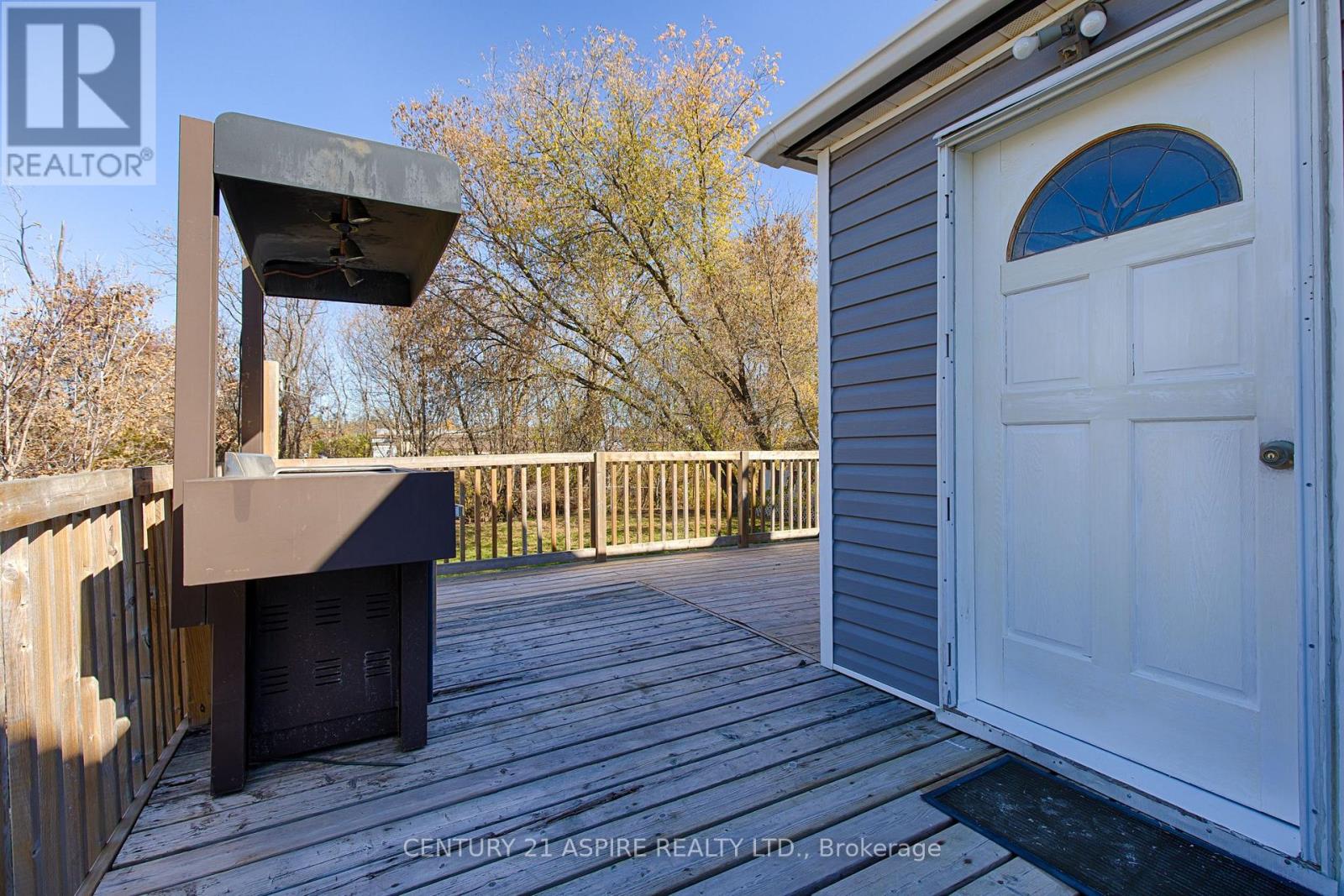 295 JULIEN STREET - 28