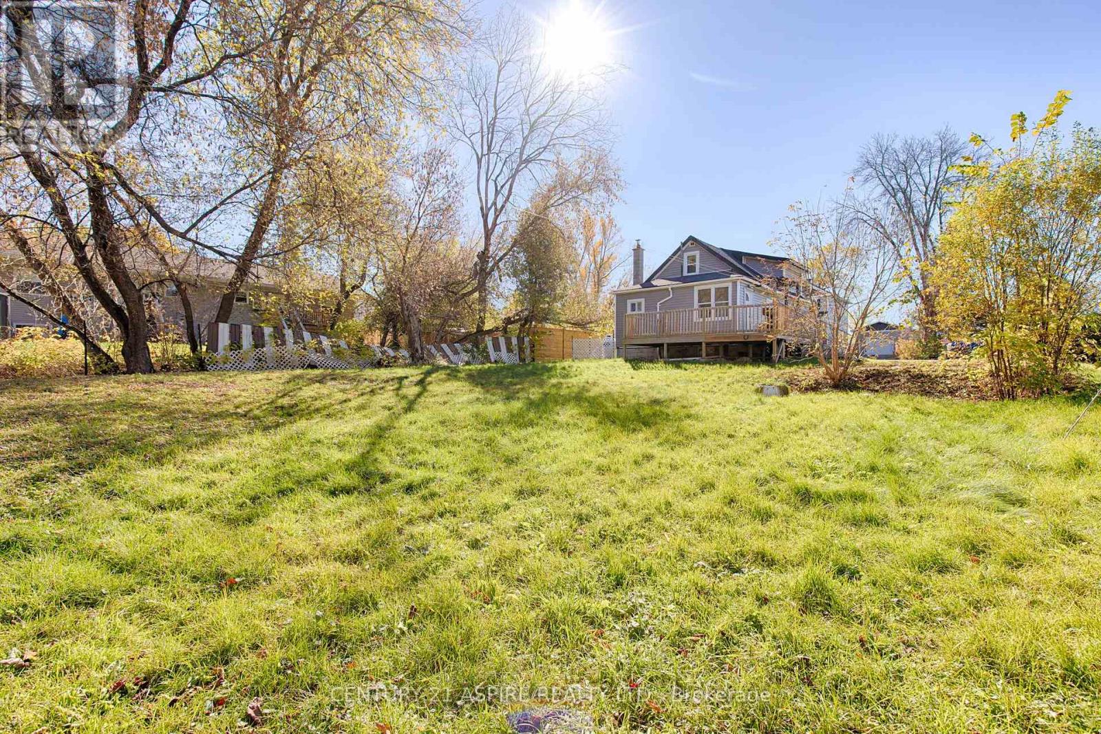 295 JULIEN STREET - 34