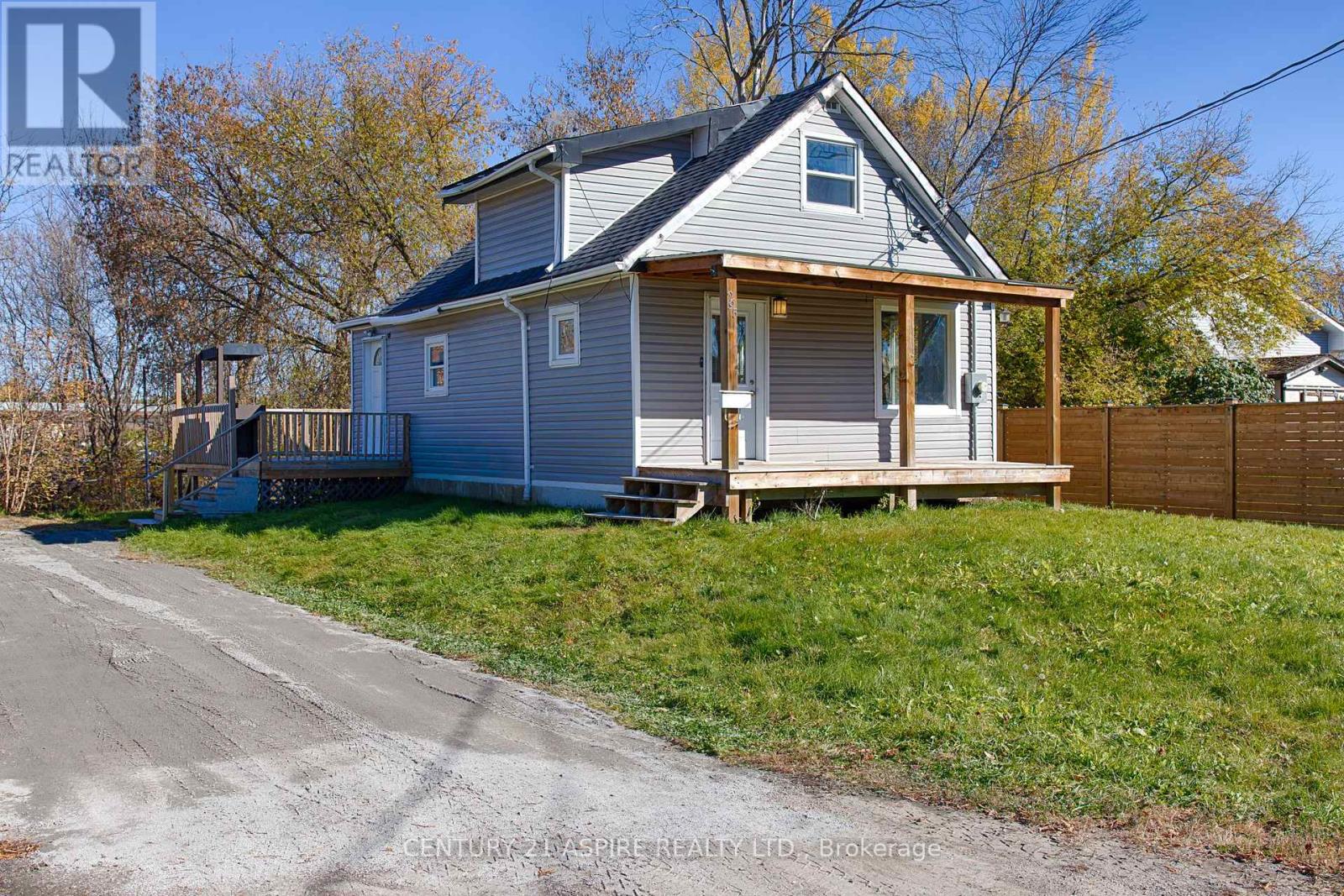 295 JULIEN STREET - 37