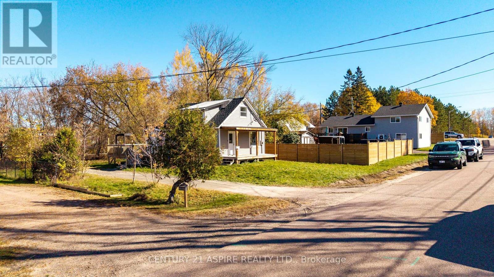 295 JULIEN STREET - 38