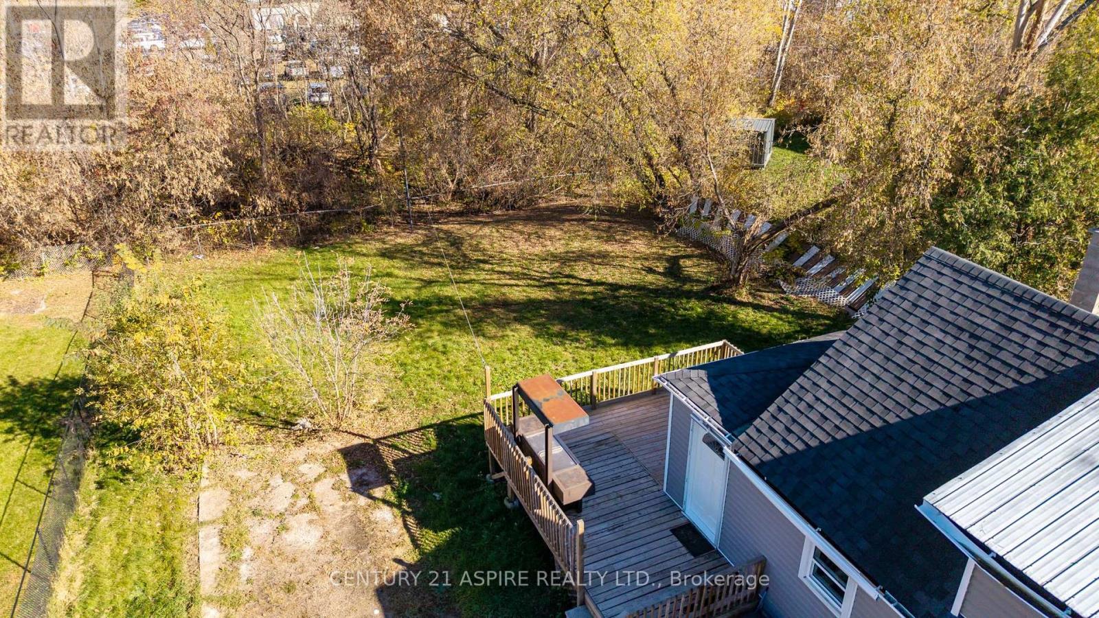 295 JULIEN STREET - 39