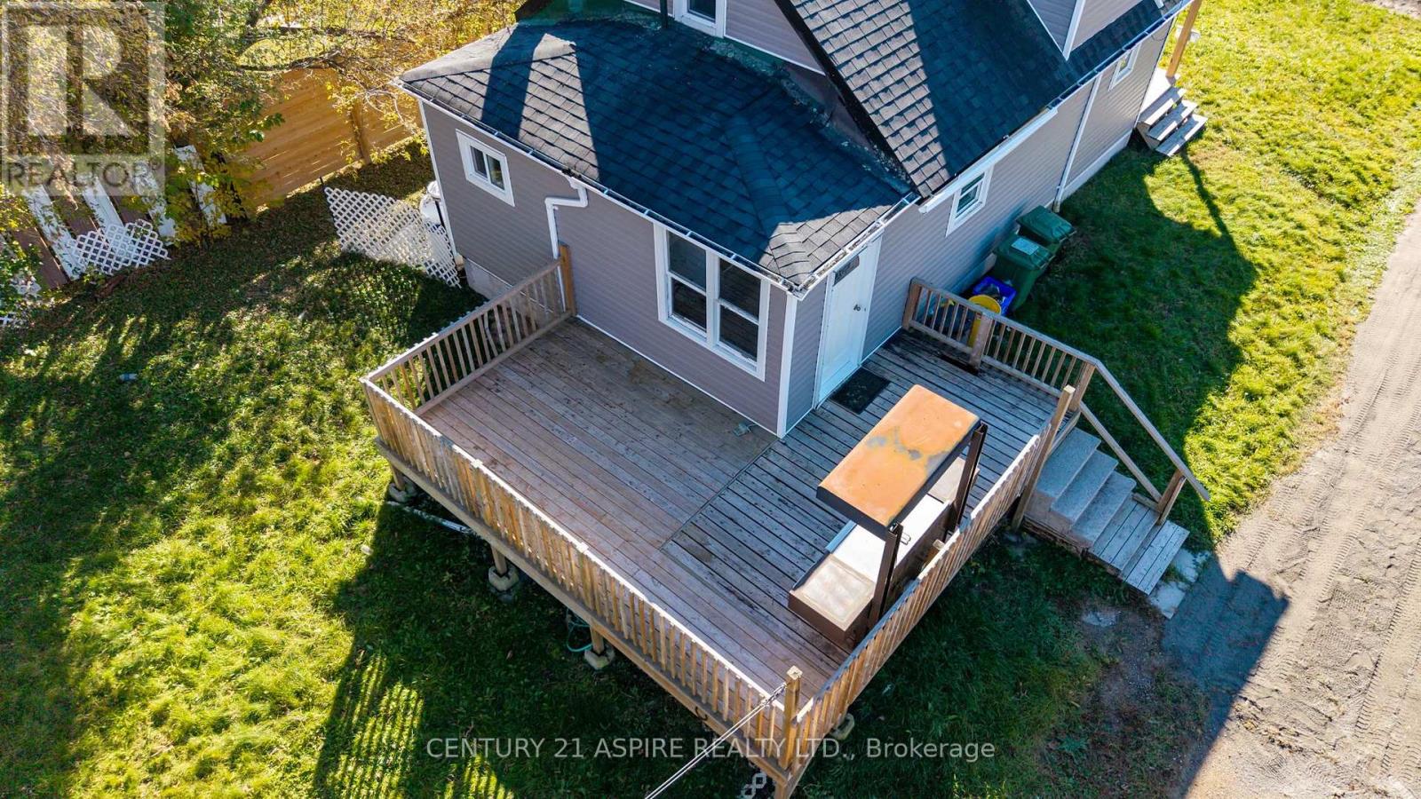 295 JULIEN STREET - 42