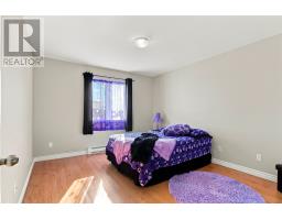 39 Edgecombe Drive thumbnail 11
