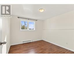39 Edgecombe Drive thumbnail 22
