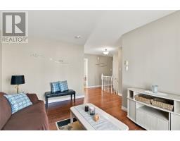39 Edgecombe Drive thumbnail 4