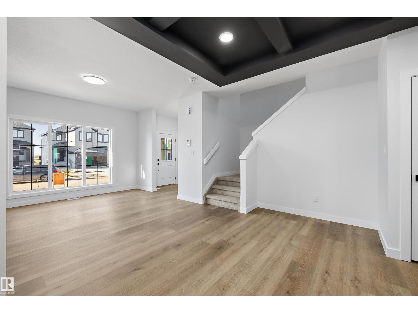 51 Clichy CL, photo 8 of 39
