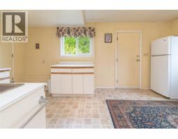 7453 Veyaness Rd, Central Saanich, BC V8M1V9 Photo 32