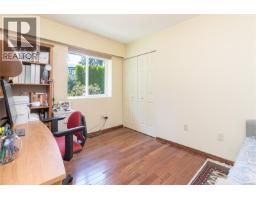 Primary Bedroom - 7453 Veyaness Rd, Central Saanich, BC V8M1V9 Photo 16