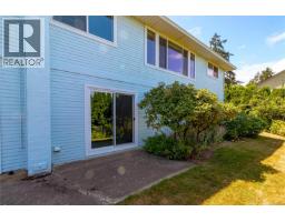 7453 Veyaness Rd, Central Saanich, BC V8M1V9 Photo 26