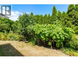 7453 Veyaness Rd, Central Saanich, BC V8M1V9 Photo 41