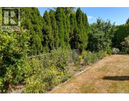 7453 Veyaness Rd, Central Saanich, BC V8M1V9 Photo 42