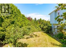 7453 Veyaness Rd, Central Saanich, BC V8M1V9 Photo 27