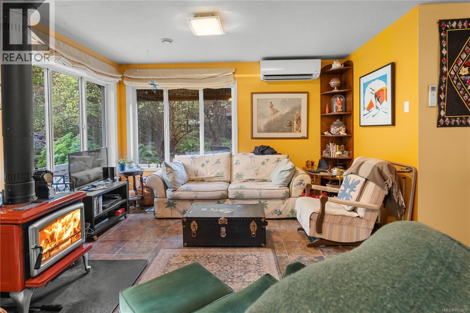 3275 South Rd - 11