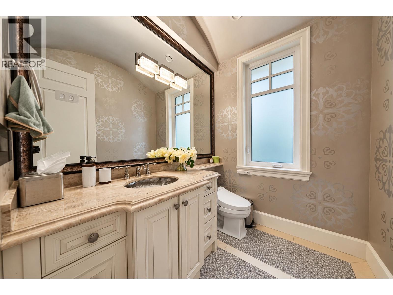 Photo of 1162 W 26TH AVENUE 17
