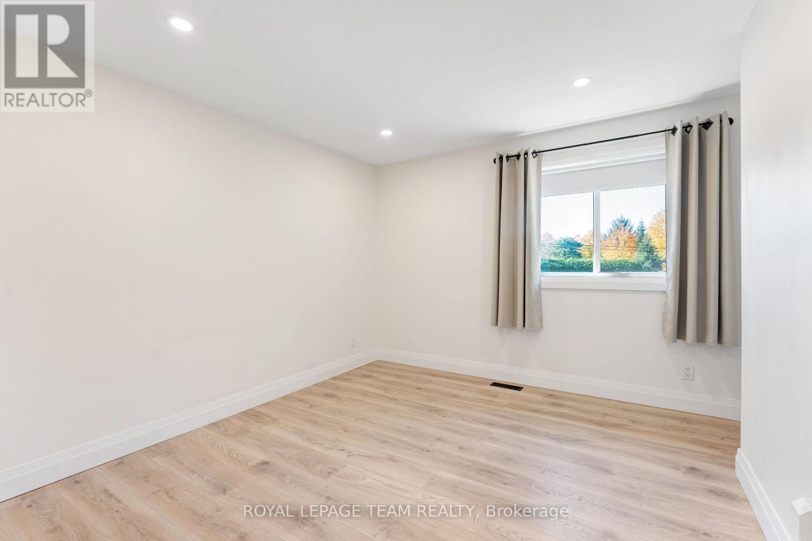 603 CROZIER ROAD - 24