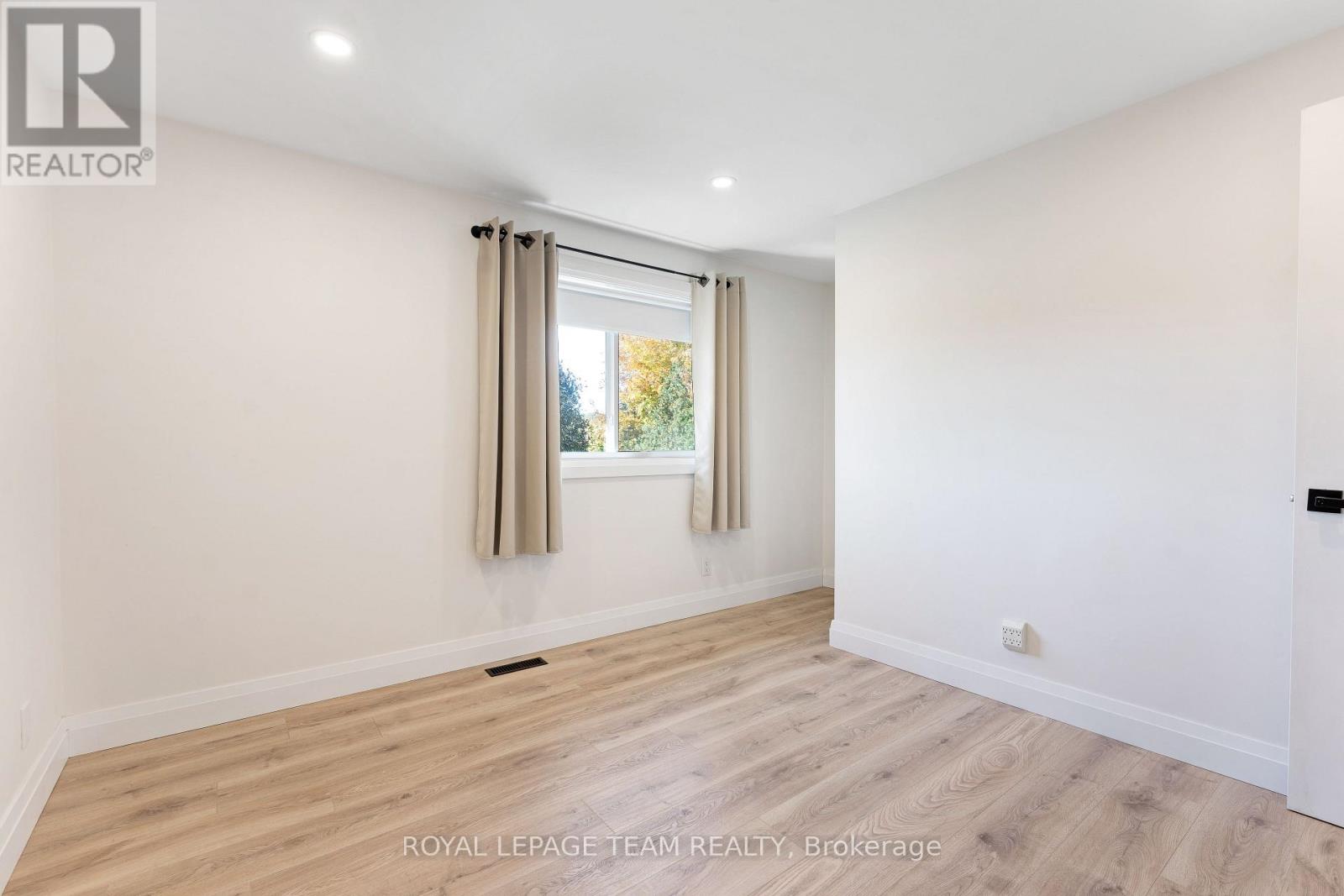 603 CROZIER ROAD - 25