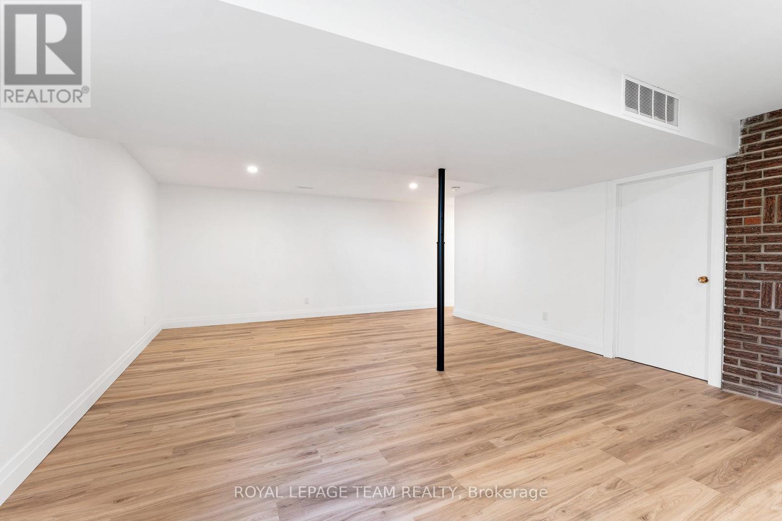 603 CROZIER ROAD - 38