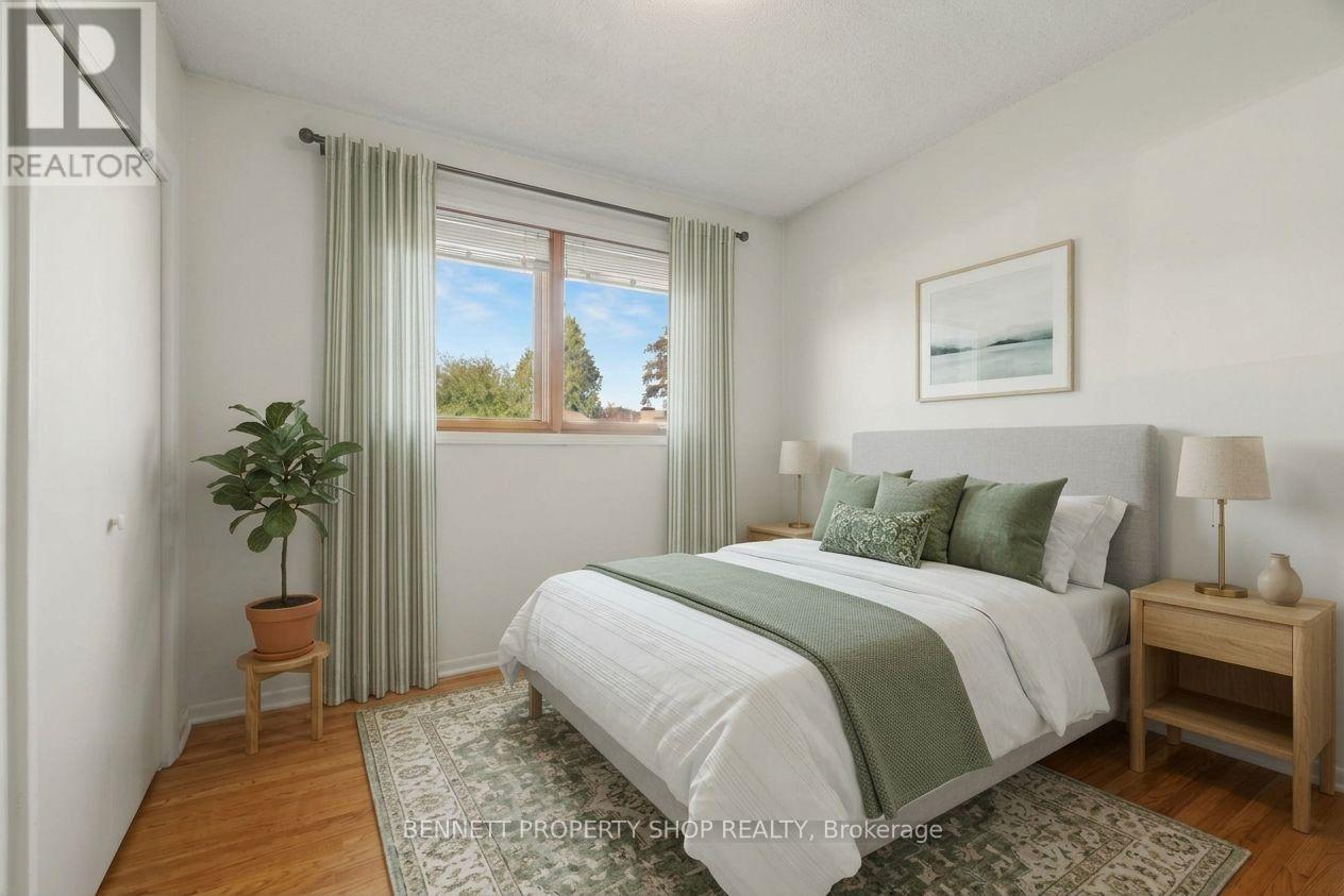 18 KINGSBURY AVENUE, Ottawa — photo 10