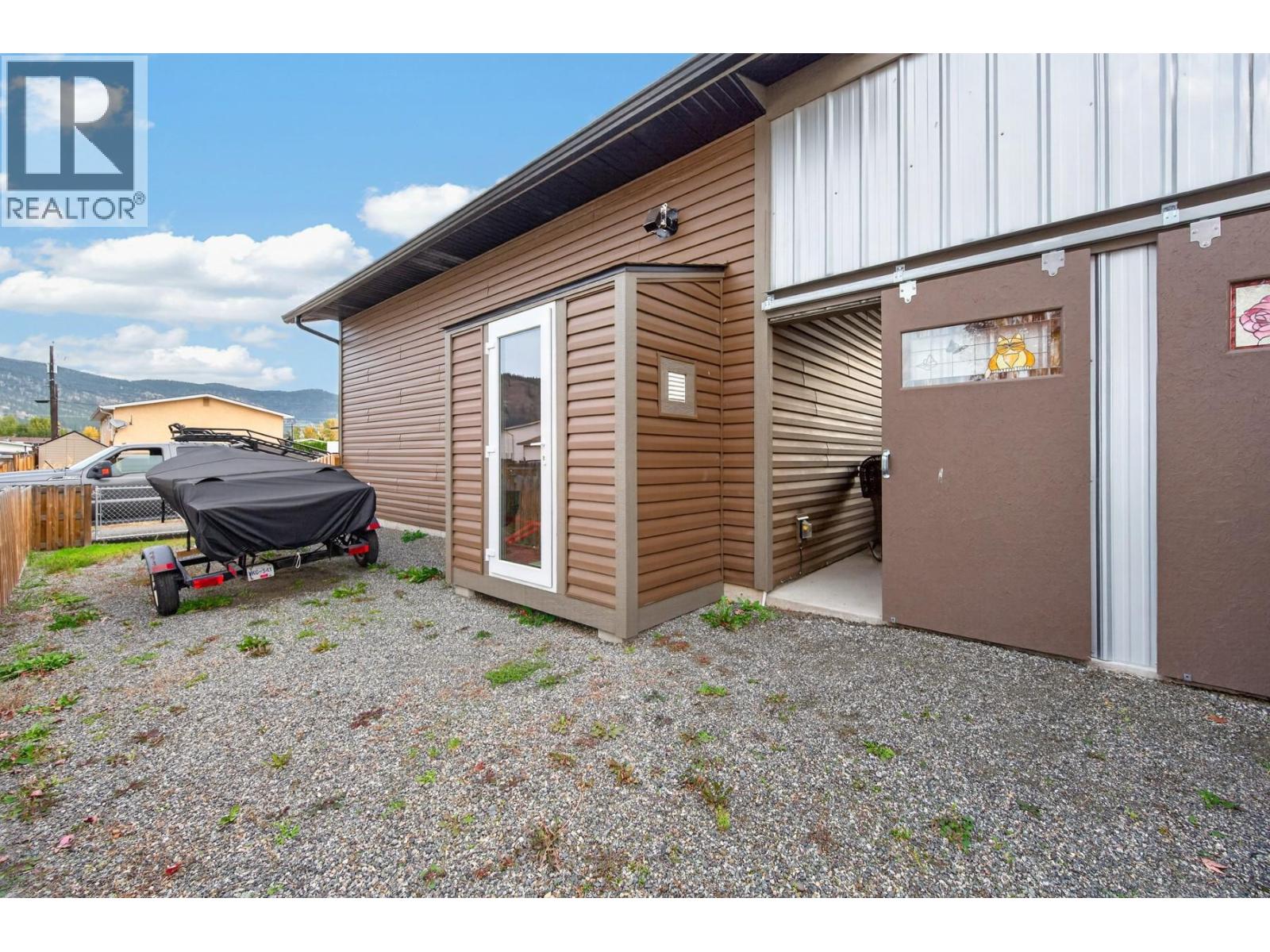 1410 Walnut Avenue, Merritt - Image 1